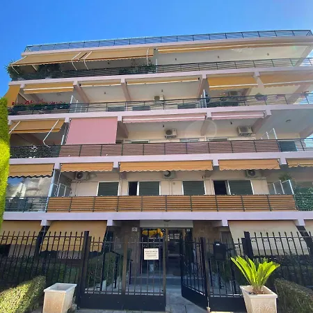 אתונה Luxury Apartment Close To Glyfada Beach מראה חיצוני תמונה
